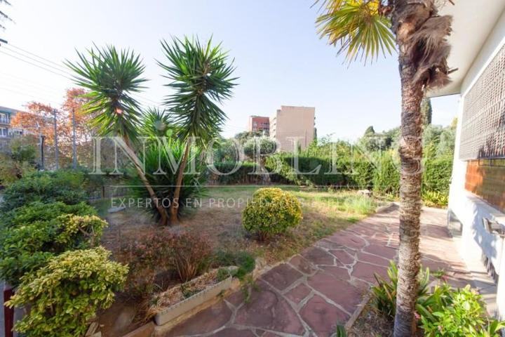 Casa en venta en Mataró, Peramas photo 0