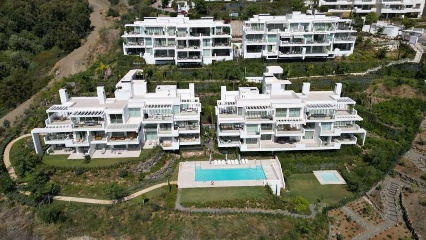 Piso en venta en Ojén, Costa del Sol Occidental-Área de Marbella photo 0