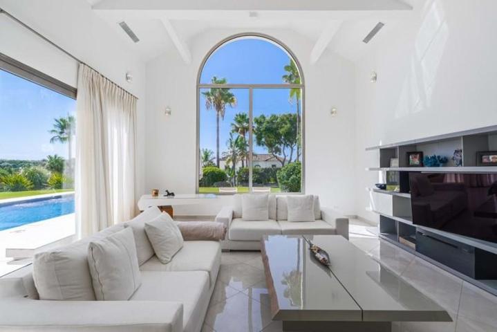 Chalet en venta en San Roque, San Roque photo 0