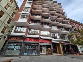 Piso en alquiler en Valencia, Ciutat Vella photo 0