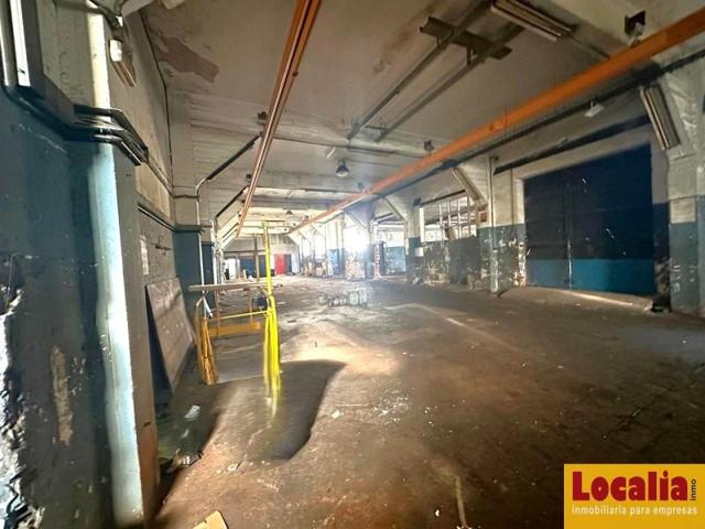 Nave industrial en alquiler en Torrelavega photo 0