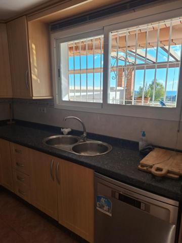 Chalet en alquiler en Benalmádena, Calle Lucero, 13, 29631 photo 0