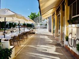 Local comercial en alquiler en Moraira photo 0