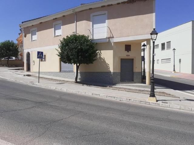 Local comercial en venta en Almodóvar del Río, Andalucia photo 0