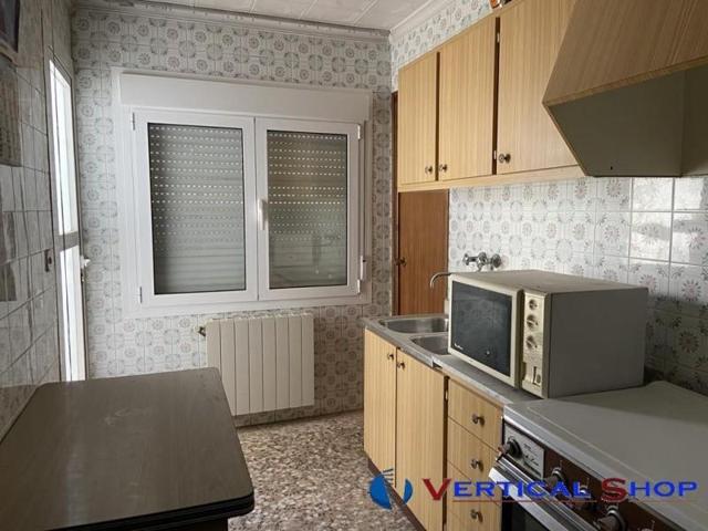 Casa en venta en Caudete, San Jaime photo 0