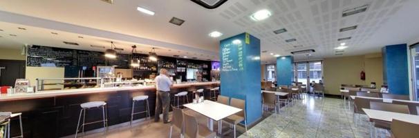 Local comercial en alquiler en Oviedo, Nuevo Huca photo 0