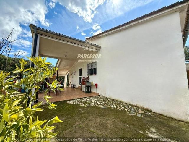 Casa con terreno en venta en Córdoba, Trassierra - Las Jaras photo 0
