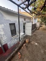 Casa con terreno en venta en Villar de Plasencia, Laurel, 10720 photo 0