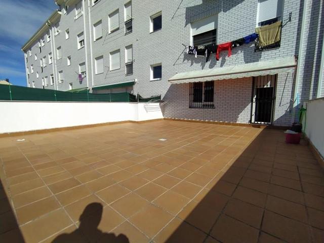 Apartamento en venta en Ponferrada, La Cemba photo 0