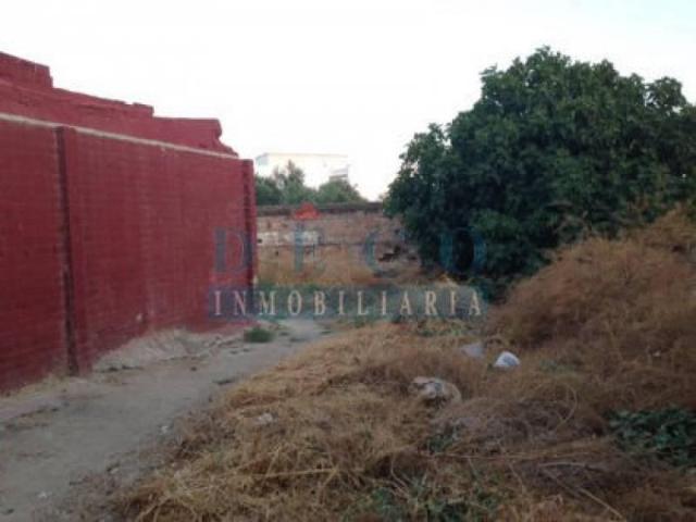 Terreno en venta en Valencina de la Concepción, CENTRO photo 0