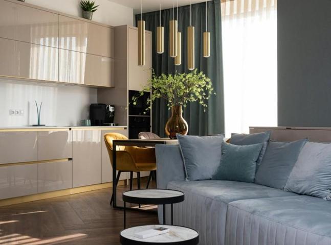 Local comercial en venta en Barcelona, Carrer del Cardener, 08024 photo 0