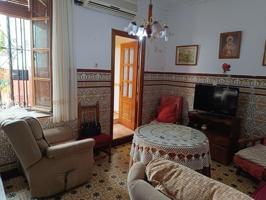 Casa en venta en Brenes, Brenes photo 0