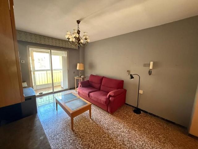 Piso en venta en Murcia, Barrio del Carmen photo 0