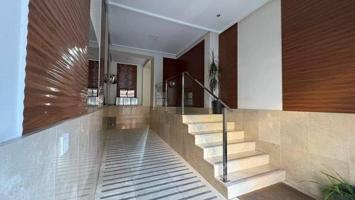 Piso en venta en León, El Crucero photo 0