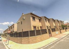 Adosada en venta en Miguelturra, Miguelturra photo 0