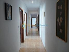 Edificio en venta en La Font d'En Carros, Centrico photo 0