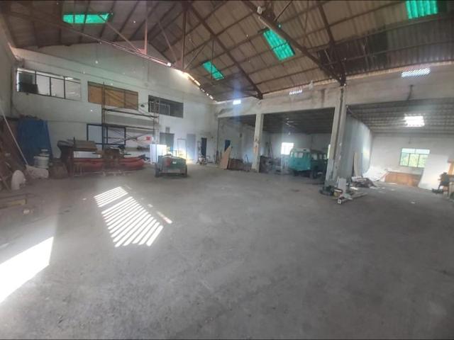 Nave industrial en venta en Algeciras, Sotorebolo photo 0