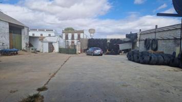 Terreno en venta en Paterna del Campo, Paterna Del Campo photo 0