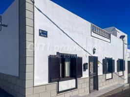 Casas de pueblo en venta en Granadilla de Abona, Chimiche photo 0