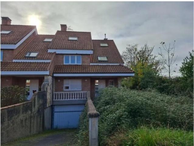 Casa en venta en Gijón, Gijón photo 0