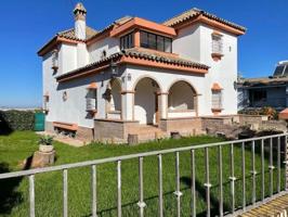 Chalet en venta en Sevilla, Montequinto - Los Cerros photo 0