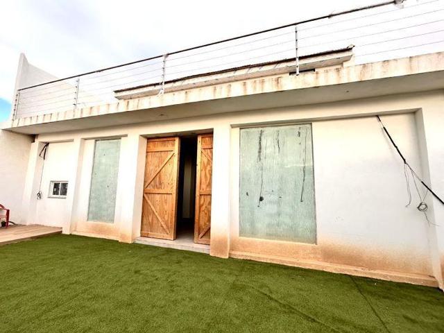Casa en venta en Valencia, Benimámet photo 0