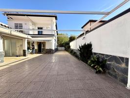 ESPECTACULAR CASA A 4 VIENTOS photo 0