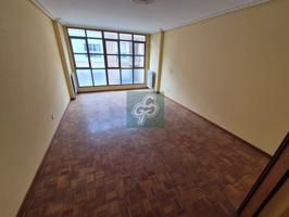Piso En venta en Benavente photo 0