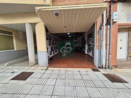 Local En venta en Benavente photo 0