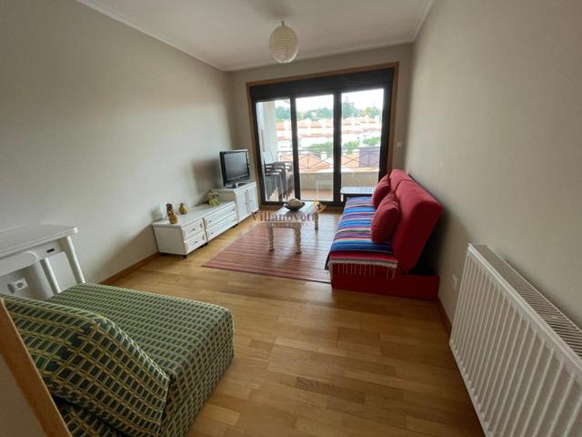 SANXENXO, APARTAMENTO DE 1 DORMITORIO CON GARAJE Y TRASTERO A 10 MINUTOS ANDANDO PLAYA SILGAR photo 0