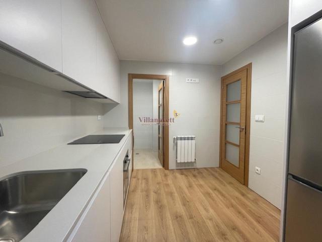 PEATONAL DEL CALVARIO-NUEVOS A ESTRENAR PISOS DE 3 DORMITORIOS CON 2 BAÑOS photo 0