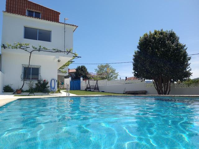 CENTRO GONDOMAR, MAGNÍFICA CASA 3 PLANTAS CON 900 M2. FINCA, PISCINA, APARCAMIENTO, VISTAS IMPRESIONANTES AL VAL MIÑOR photo 0