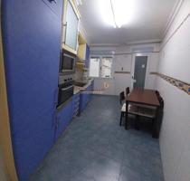 PONTEAREAS, PISO AMPLIO DE 3 DORMITORIOS AMUEBLADO CON TRASTERO photo 0