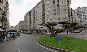 ZONA ROSALÍA DE CASTRO, ESTUDIO AMPLIO AMUEBLADO photo 0