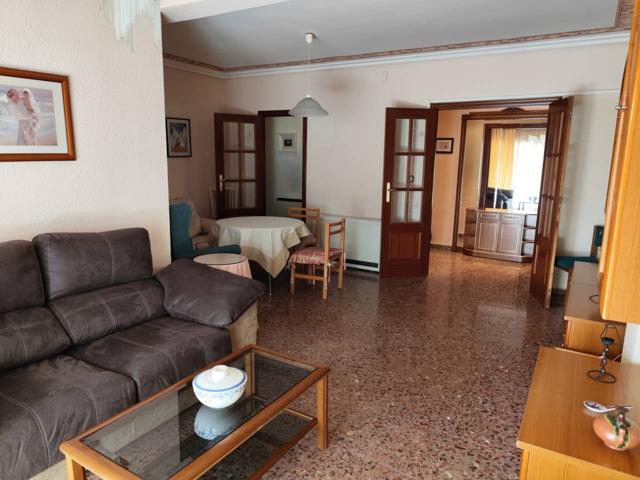 Piso en venta en Hellín photo 0