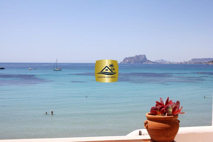 VILLA EXCLUSIVA EN PRIMERA LÍNEA DE MAR - MORAIRA, COSTA BLANCA NORTE photo 0