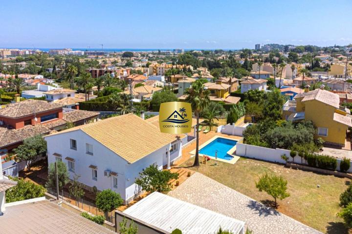 VENTA EXCLUSIVA VILLA MEDITERRÁNEA CERCA DEL CENTRO Y PLAYA DE DÉNIA, COSTA BLANCA NORTE photo 0