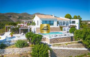 1&amp;# · Venta Finca Mediterránea con vistas al MAR en Benissa Costa Blanca | 25.500m2 Parcela photo 0