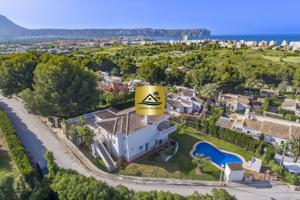 1&amp;# · Venta Villa Mediterranea con Vistas Panorámicas al MAR | Cap Marti, JAVEA photo 0