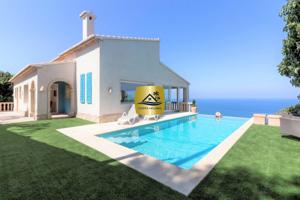 EXCLUSIVA VILLA DE LUJO en Javea | Vistas al MAR desde Todas las Estancias frente PORTICHOL Costa photo 0