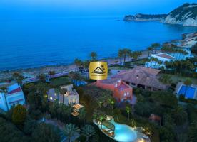 ❶ Venta Única y Exclusiva Villa de diseño 1a linea de Mar con acceso a la Playa, Javea Costa Blanca photo 0
