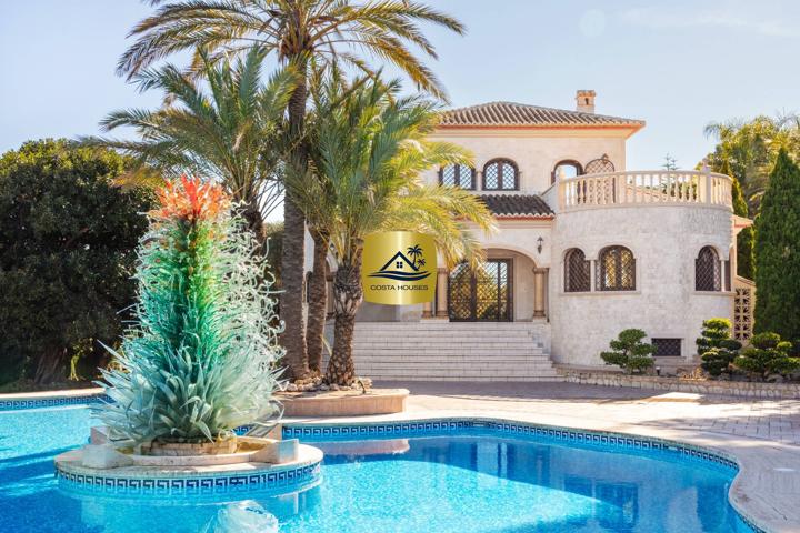 VILLAS EXCLUSIVAS EN JÁVEA CON VISTAS AL MAR Y A 5 MINUTOS DE LA PLAYA DEL ARENAL photo 0