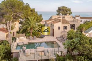 VILLA THE COAST · EN VENTA CON VISTAS PANORÁMICAS AL MAR EN GRANADELLA JÁVEA XÀBIA photo 0