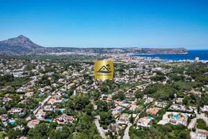VIVIENDA FAMILIAR DE 4 DORMITORIOS EN VENTA EN JÁVEA – ZONA CAP MARTÍ · PINOMAR photo 0