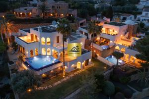 VILLA IBICENCA CON VISTAS AL MAR EN VENTA EN EL PORTET · MORAIRA, ALICANTE photo 0