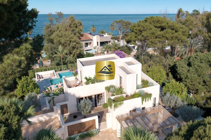 VILLA URAL · ARQUITECTURA IBICENCA EN LAS ROTAS, DÉNIA | SEGUNDA LÍNEA DEL MAR photo 0