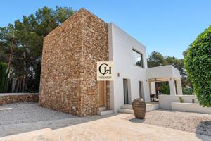 VILLA EN VENTA CERCA DE CALA ANDRAGO · MORAIRA, COSTA BLANCA NORTE photo 0