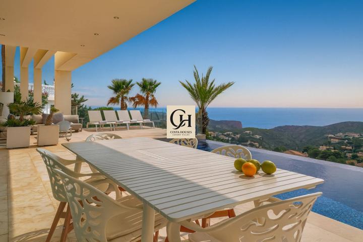 VILLA DALI · 4 DORMITORIOS Y VISTAS PANORAMICAS AL MAR EN CUMBRE DEL SOL photo 0