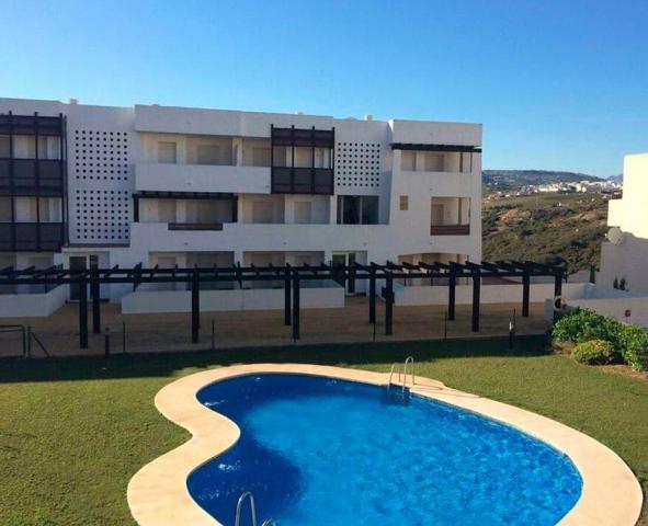 Fantástico Apartamento de 2 dormitorios en Colinas De La Duquesa photo 0