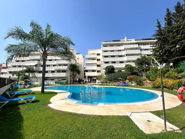 Piso de tres dormitorios en venta en la popular comunidad Sethome en Estepona Ciudad photo 0